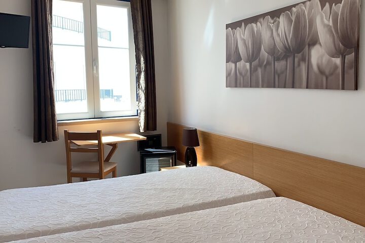 Room 11 of 85