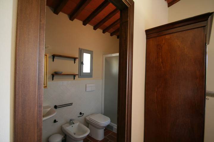 Room 43 of 64