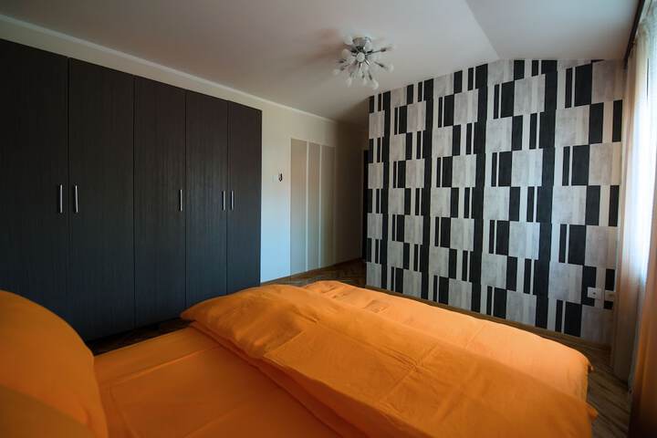 Room 18 of 21