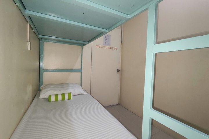 Room 2 of 52
