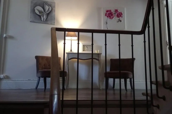 Room 12 of 14