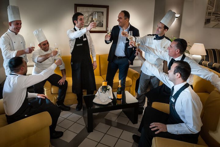 Ballroom/Hall 133 of 159