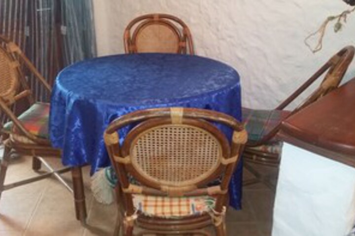 Room 3 of 10