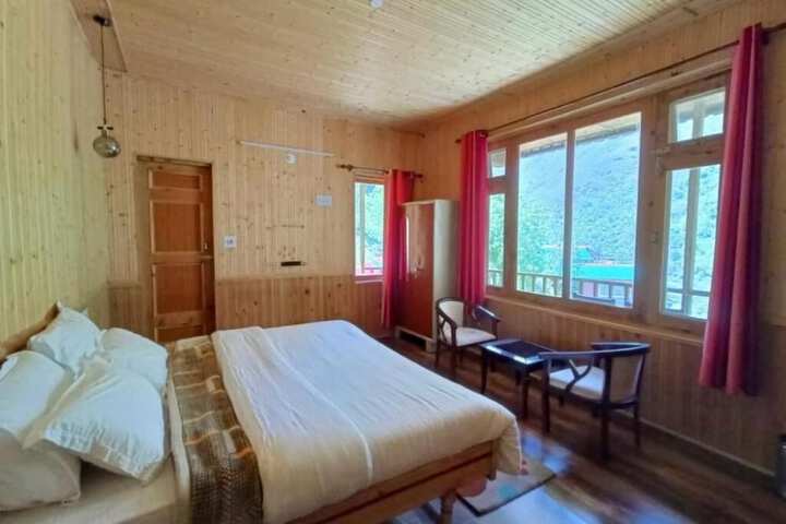 Room 2 of 19