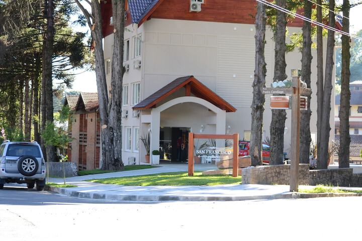 Hotel 48 of 49