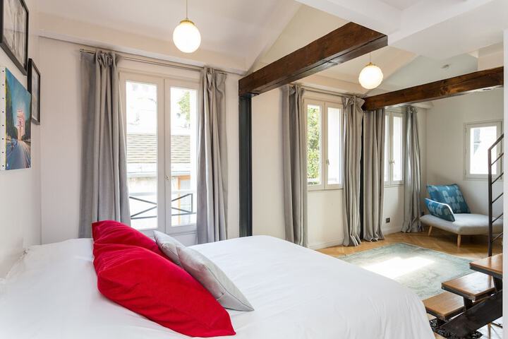 Room 4 of 31
