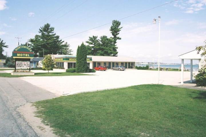 Hotel Entry