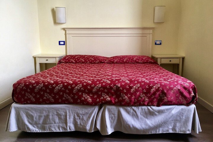 Room 16 of 57