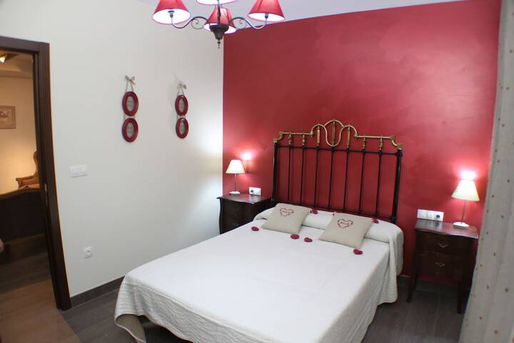Room 8 of 19