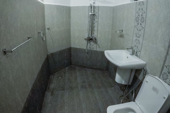 Room 10 of 51