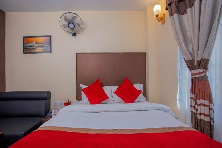 Room 15 of 26