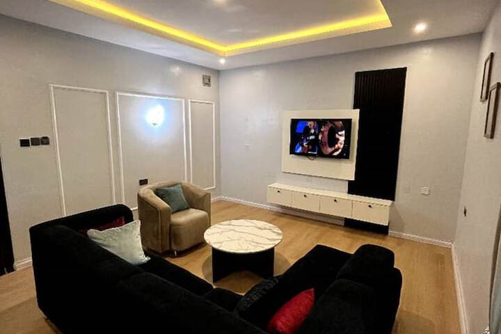 Room 22 of 35