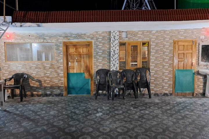 Room 15 of 25