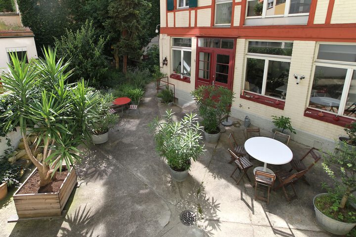 Hotel Exterior 57 of 67