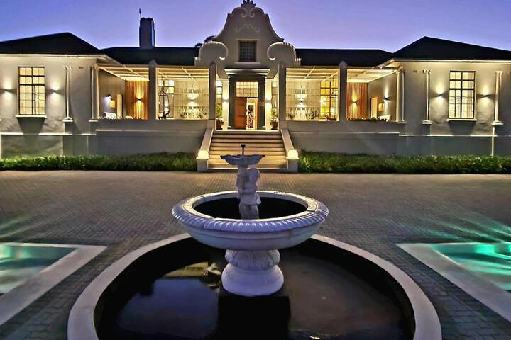 PJURE Wellness Retreat & Spa