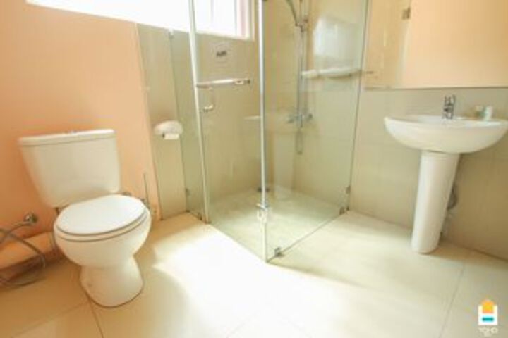 Room 8 of 45