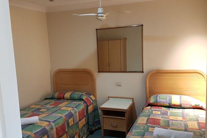 Room 9 of 45