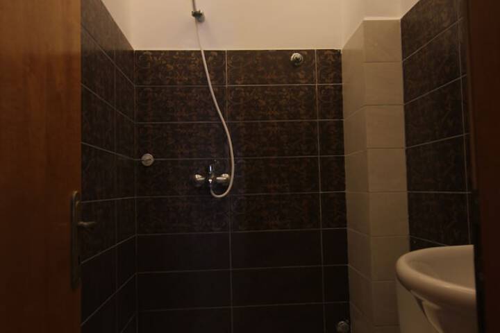 Room 20 of 24