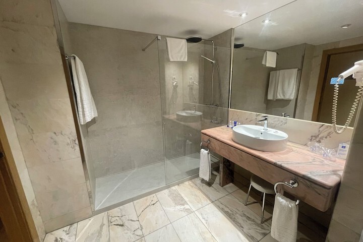 Bath Photo