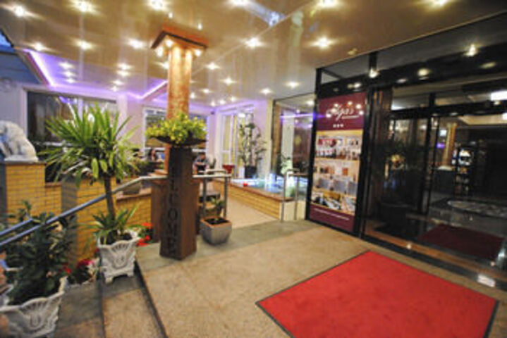 Hotel 67 of 81