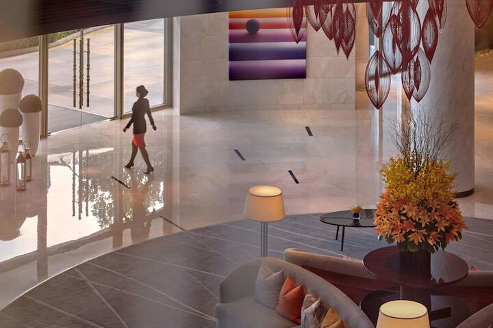 Guest Lobby