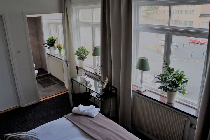Room 5 of 54