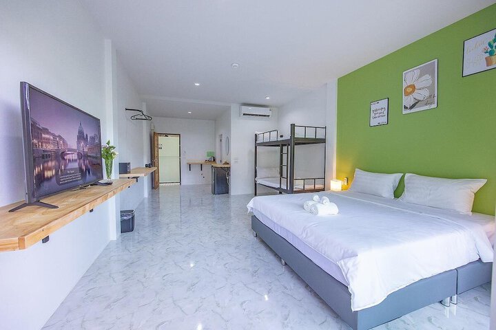 Room 14 of 29