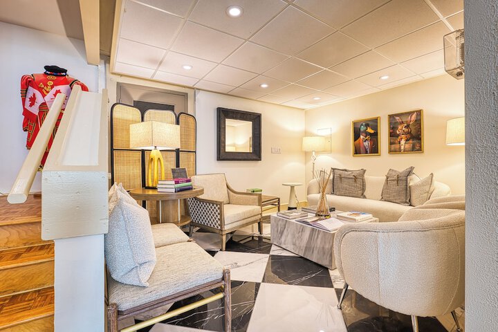 Hotel Interior 4 of 40