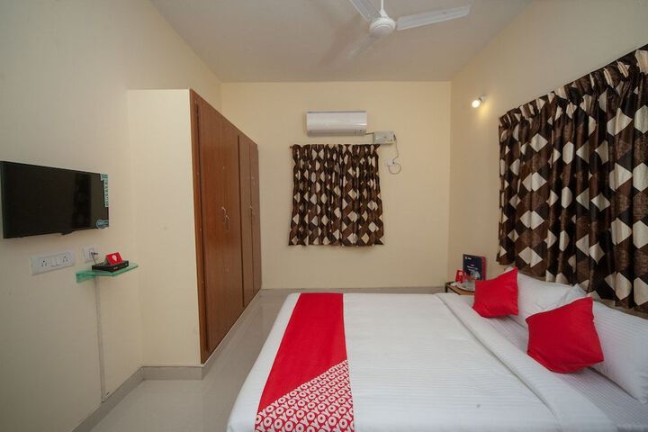OYO 24027 FLAGSHIP PORUR