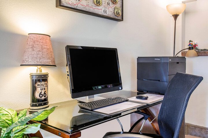 Business Center 51 of 54