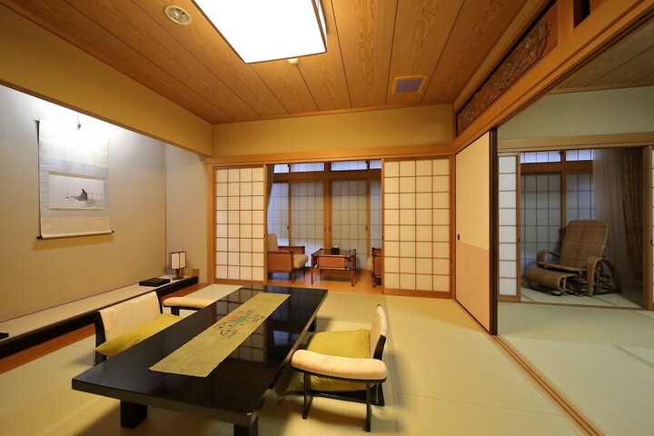 Room 9 of 44