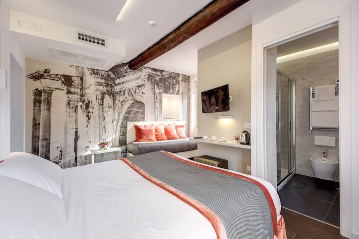 Room 14 of 238