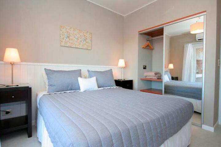 Room 9 of 45