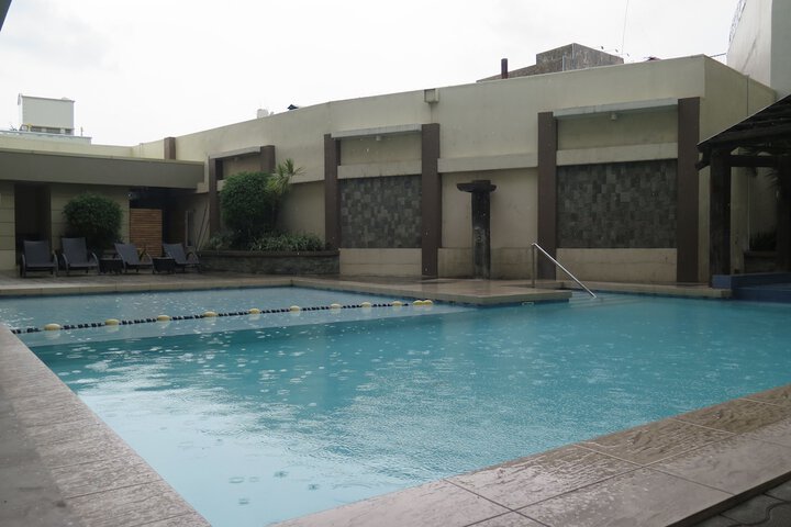 Pool 54 of 69