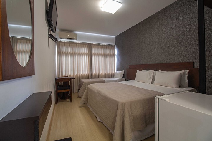 Room 9 of 22