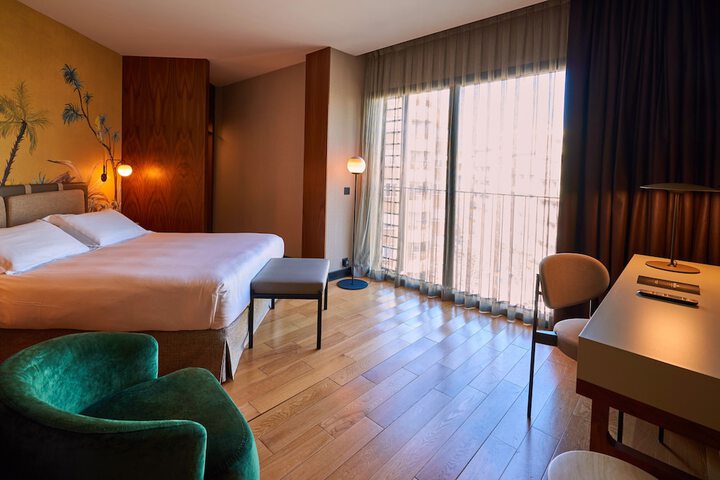 Room 15 of 75