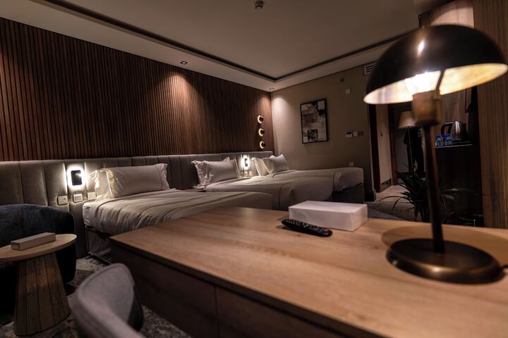 Room 7 of 86