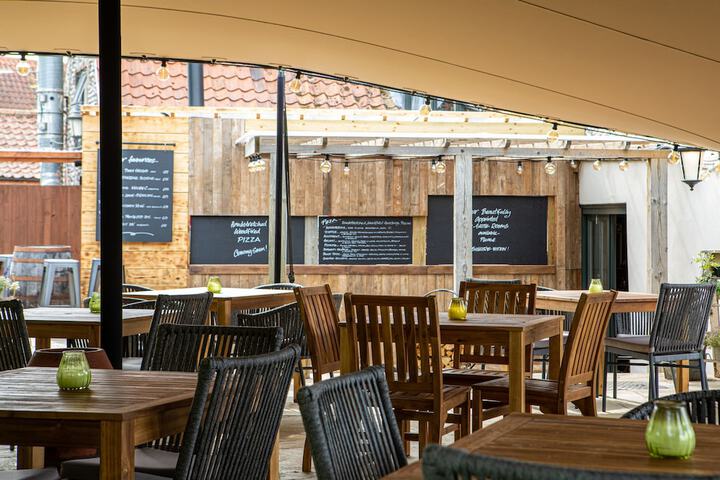 Terrace/Patio 46 of 51