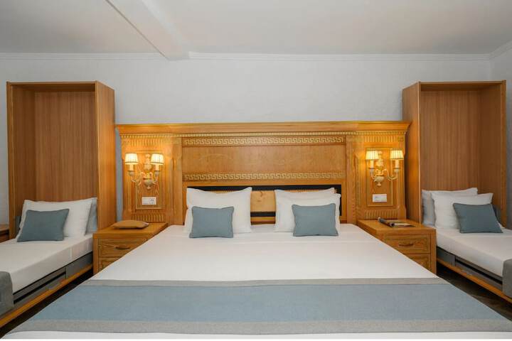 Room 22 of 107
