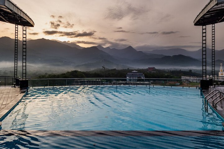 Pool 40 of 67
