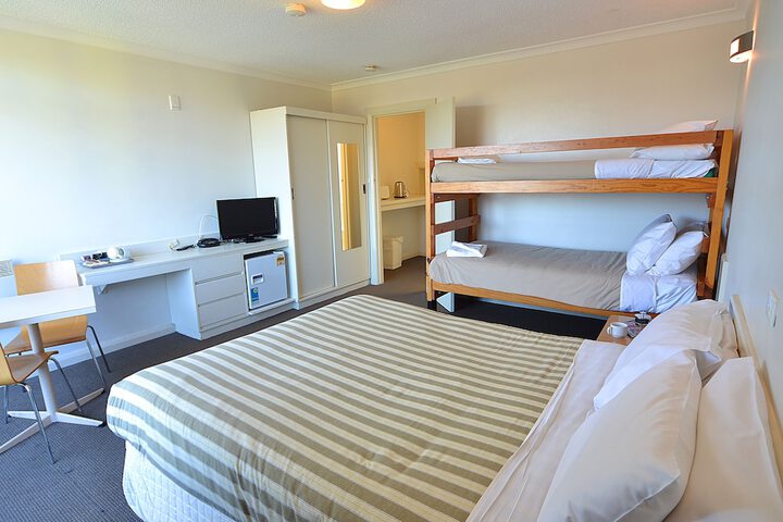 Room 14 of 52