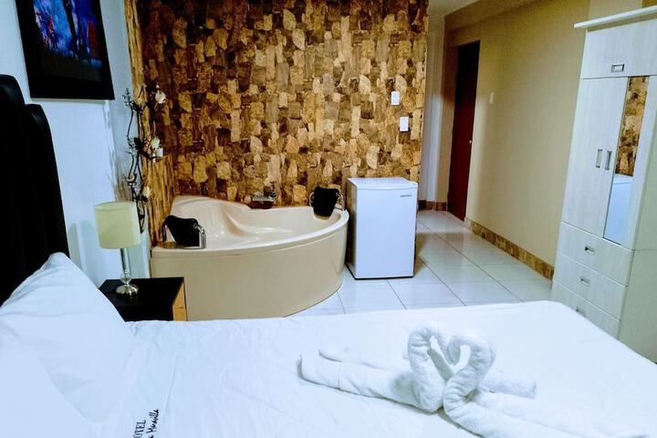 Room 7 of 23