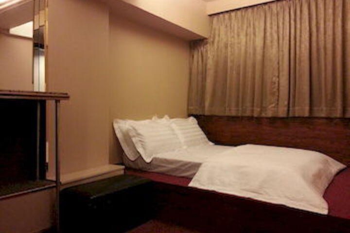 Shanghai Hotel