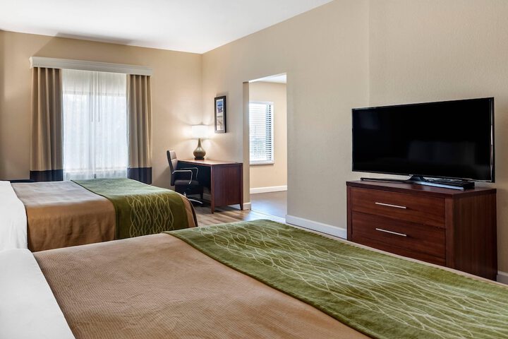 Room 18 of 40