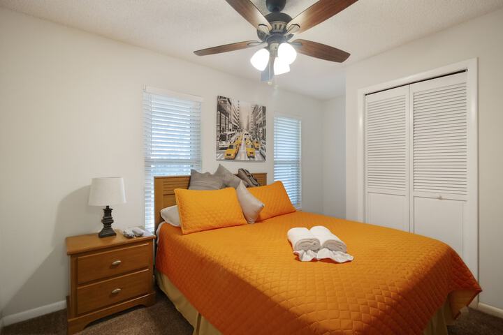 Room 3 of 22
