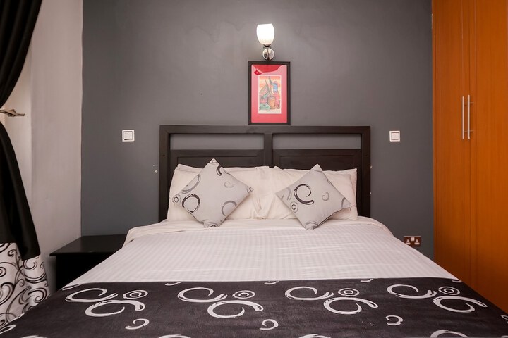 Room 16 of 87