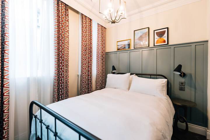 Room 14 of 55