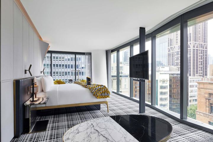 Room 21 of 117