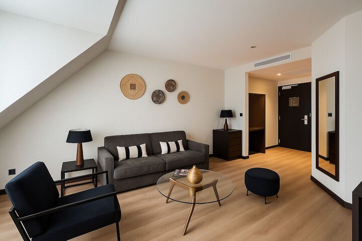 Room 15 of 60