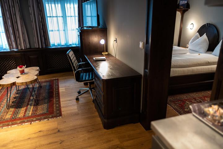 Room 41 of 73